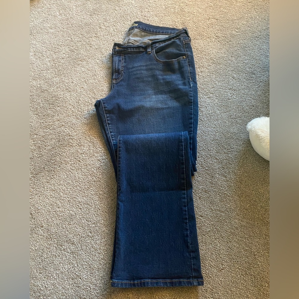 Old Navy long Diva Flared jeans 16